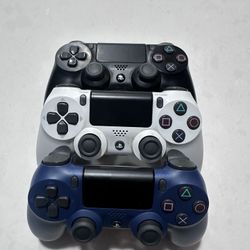 PS4 Controllers 