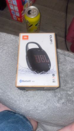 JBL Clip 5 Bluetooth Speaker