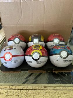 Poke Ball Tins