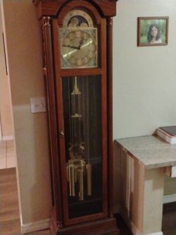 Grandfather Clock 