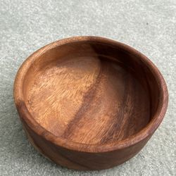 Acacia Wooden Bowl 2 Inches Tall With A Diameter Of 6.25 Inches