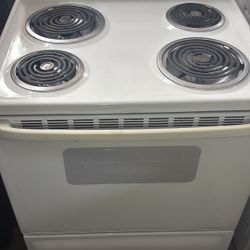GE Coil Top Stove 