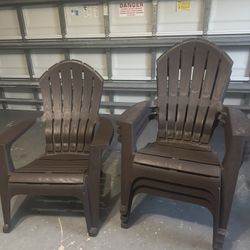 chairs 