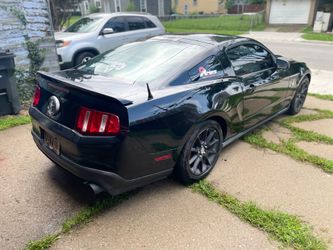 2010 Ford Mustang