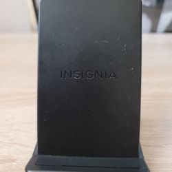 Insignia Qi Wireless Charger