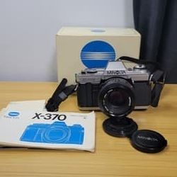 Minolta X-370 35mm SLR Film Camera w_ Minolta 50mm f_1.7 Lens Tested Working