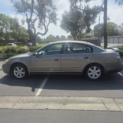 2004 Nissan Altima,  76,409 Miles