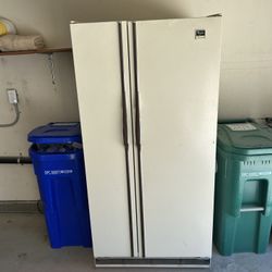 Fridge And Freezer Working Perfect (regular Size Fridge) 