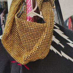 Beautiful Bling , Bling Gold Shiny Purse ,New