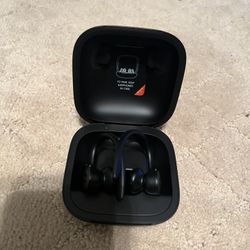 Apple Powerbeats pro