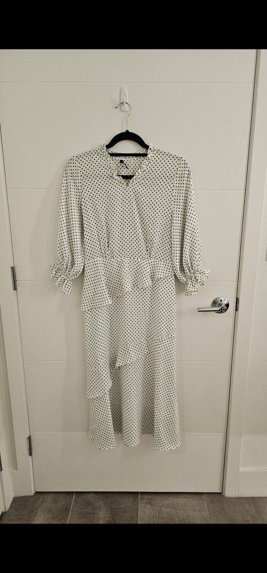 Foreign Design Brand Dress Green dot and White