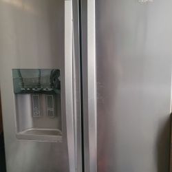 French Door Refrigerator 