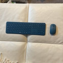 Jelly Comb Wireless Keyboard & Wireless Mouse 
