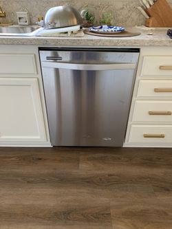 Dish washer/ excellent condition
