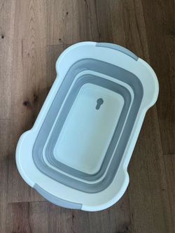 Baby Bathtub – Foldable & Space Saving – $20