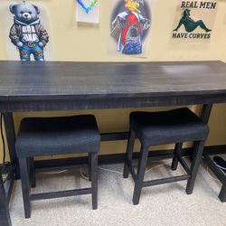 Long Side Table With Two Stools