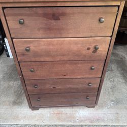 5-drawer Dresser Chesterfield 
