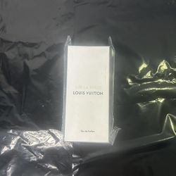 LV Eau De Perfum 