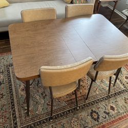 Genuine Mid Century 1950s Dining Room Dinette Set 4x Vinyl Chairs Wood Table