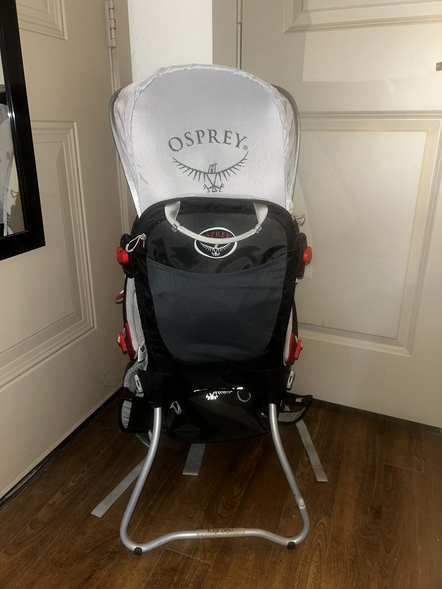 Osprey poco Ag Plus CHILD CARRIER w/Sun Shade HIKING or TRAVELING Backpack