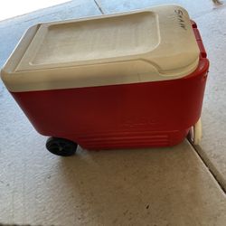Rolling Cooler 