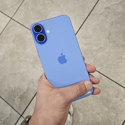 iPhone 16 Plus