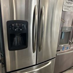 Maytag French Door Refrigerator - Preowned 