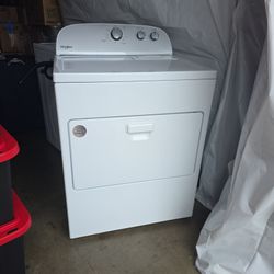 Whirlpool washer and dryer set
