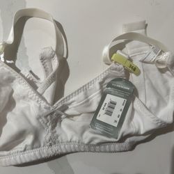 New Bali 36 bra with tag