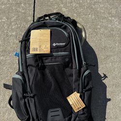 Ozark Outdoor Bag With Water Storage