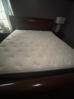 King mattress. King coil Spine Support