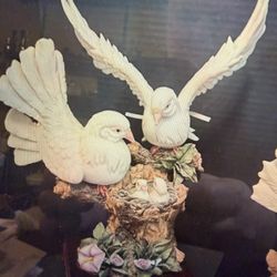 Vintage piece from the "Nature's Promise" collection by Home Interior first introduced in 1996