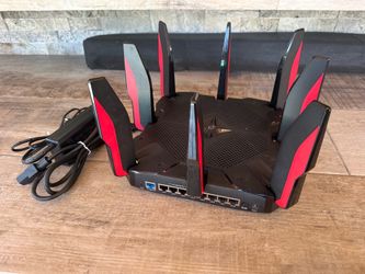 Gaming router.  Archer AX11000  no issues. In PB