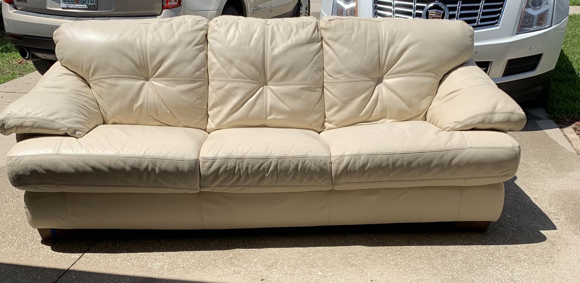 Couch / Sofa