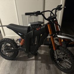 LOOKING TO TRADE FOR A SURRON OR TALARIA  surron battery tuttio 60v 32 ah 