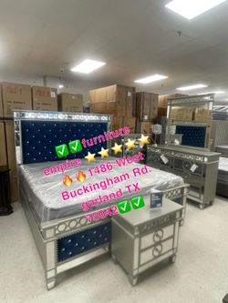Furniture bedroom set