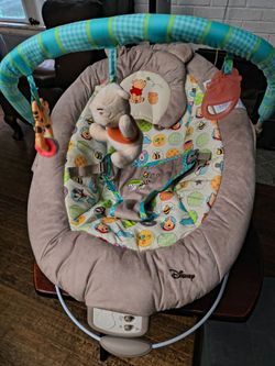 Disney Winnie the Pooh Baby Bouncer NEW