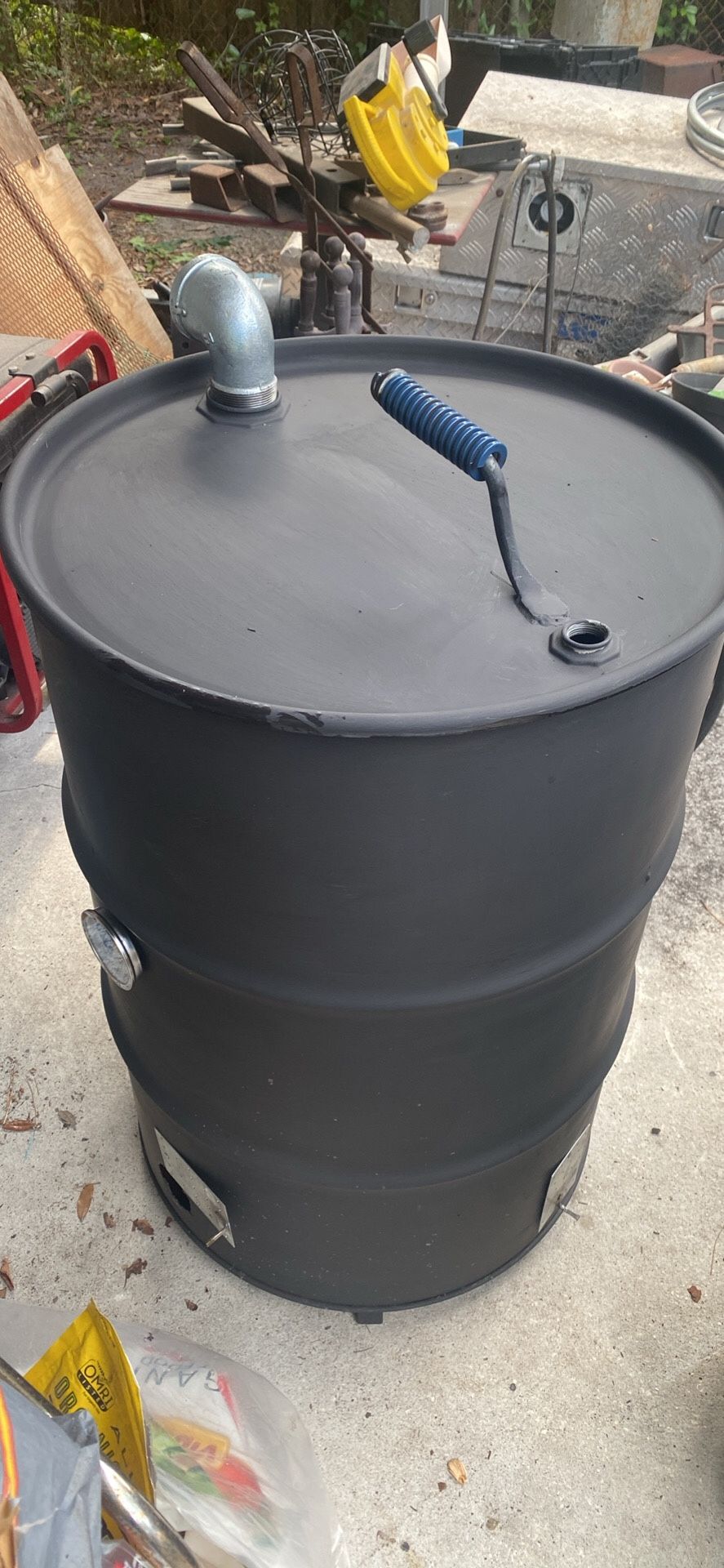 BBQ Smoaker And Grill