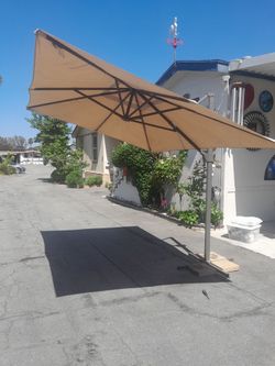 Patio Umbrella pick up  only