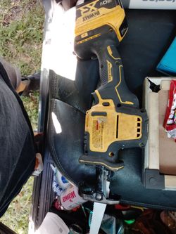 Dewalt Atomic Sawzall