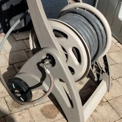 100ft Commercial Grade HD Hose Suncast Hose Reel Like New No Leaks Garden Lawn Pool Car Boat Wash Pressure Rv Marine 