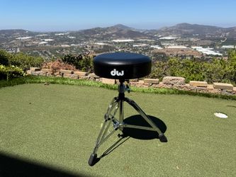 DW Drum Throne