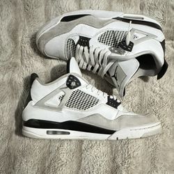 Jordan 4 Military Black size 13