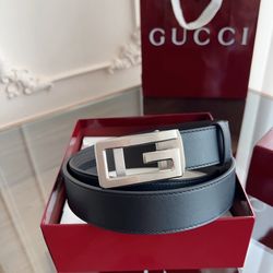 Gucci automatic smooth buckle belt, fine steel made hardware, width 35MM width, double-sided top layer cowhide, free cutting design