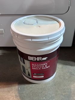 5 Gallon Behr Masonry Stucco & Brick Paint Off White / Pintura Para Estuco y Ladrillo Blanco Hueso