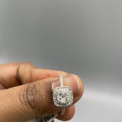 Golden luxury:10K Gold Ring