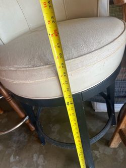 4 tall bar stools