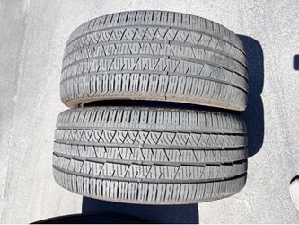 Pair (2) 255 45 20 Continental all season tires