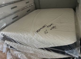 Queen size ~ Comfort 10” memory foam with cool gel
