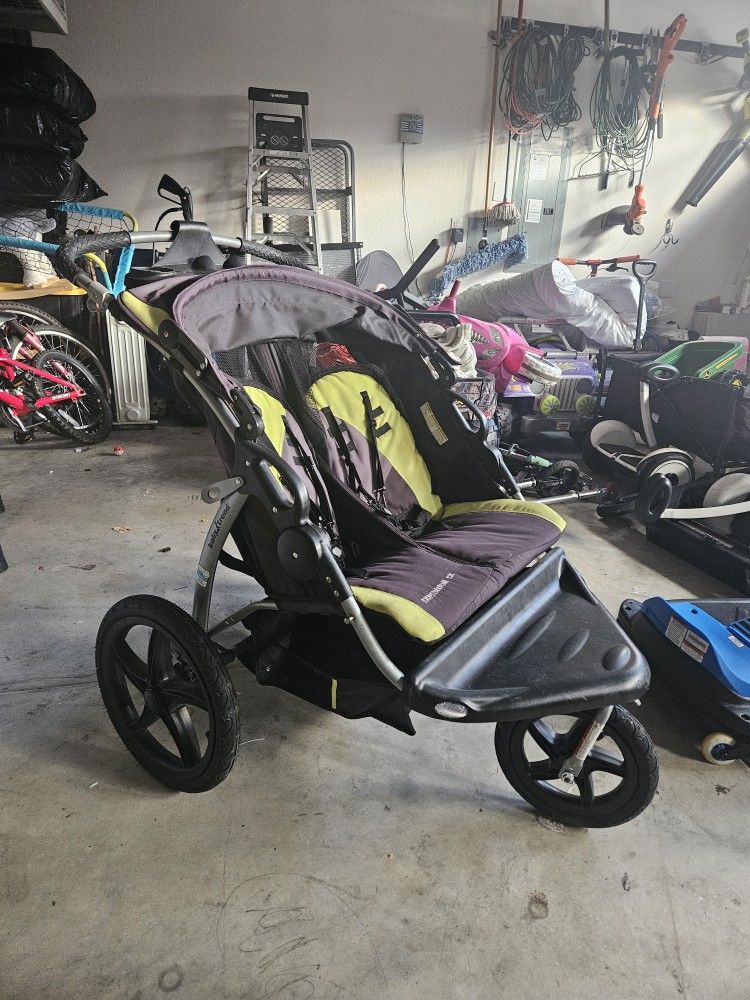 duo stroller